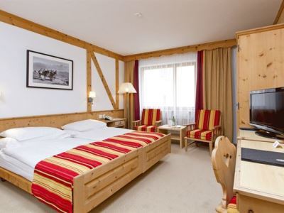 Готель Edelweiss Swiss Quality Зільс-Марія Екстер'єр фото